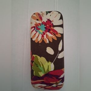 Vera Bradley Sunglasses Hard Case CHOCOLATE FLOWER PATTERN 6" x 3" Hard Shell